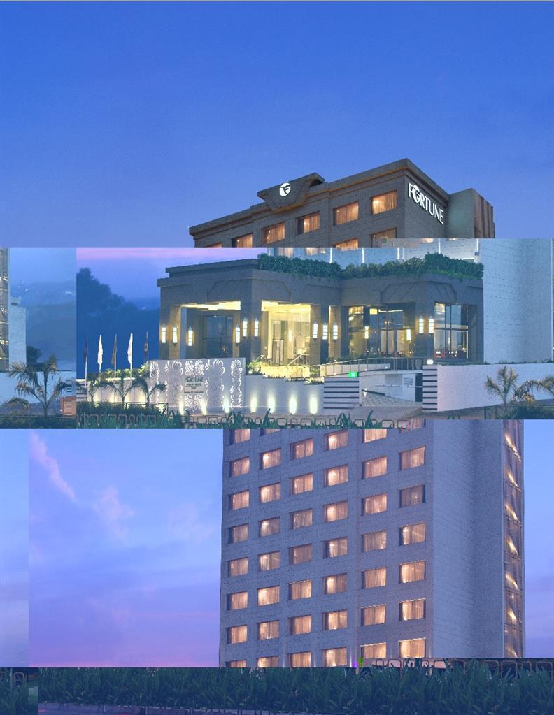 Fortune Jp Palace, Mysore - Member Itc Hotels' Group Exteriör bild The hotel's rooftop