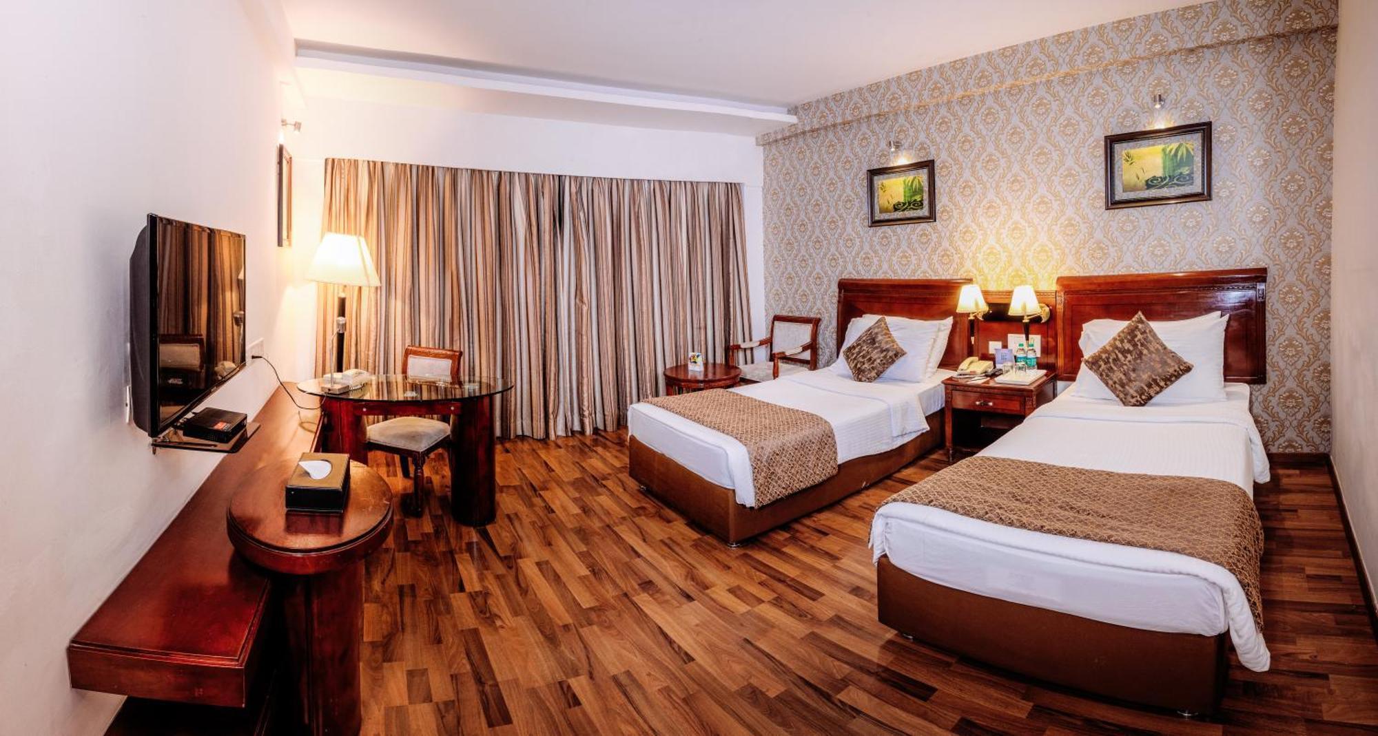Fortune Jp Palace, Mysore - Member Itc Hotels' Group Exteriör bild