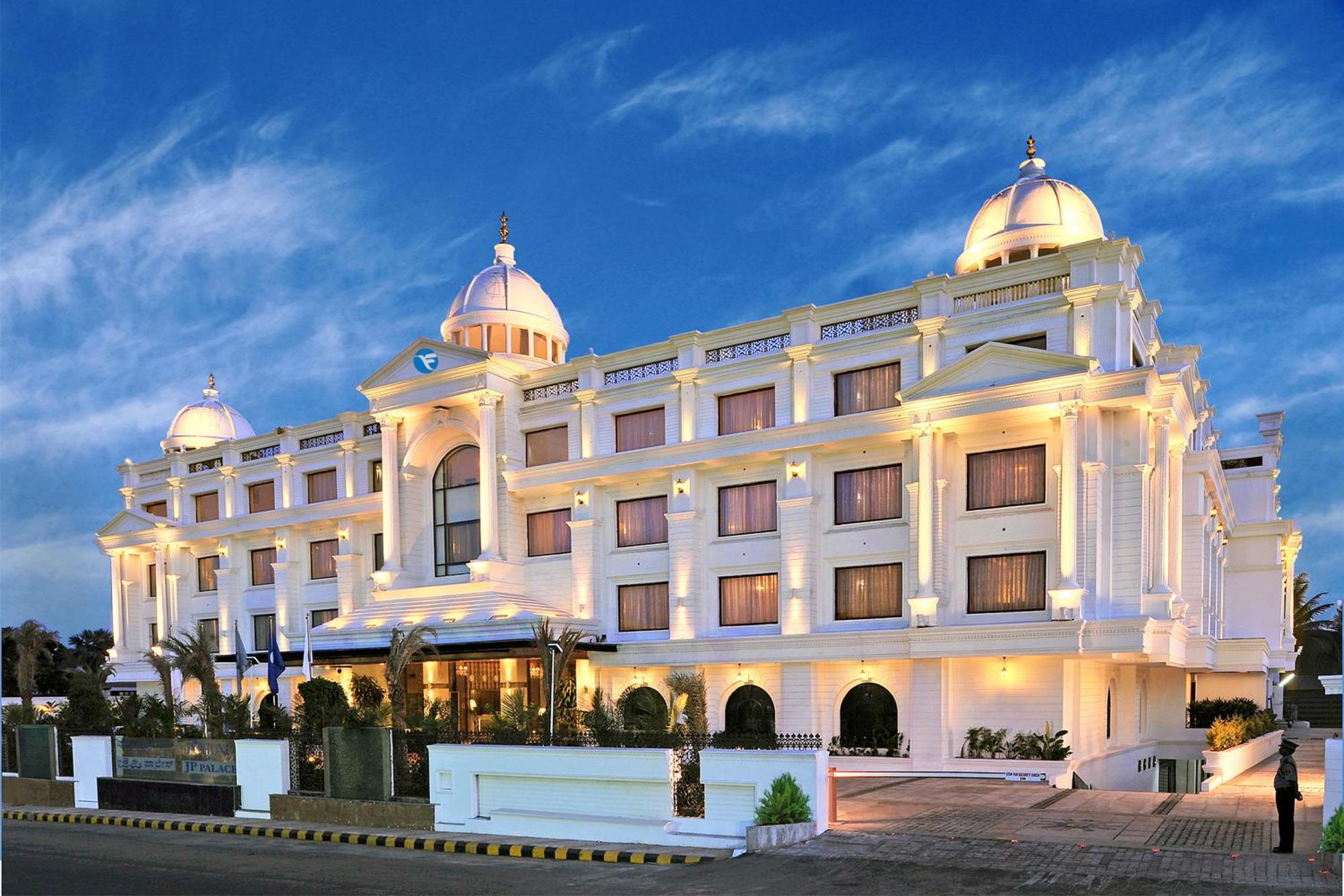 Fortune Jp Palace, Mysore - Member Itc Hotels' Group Exteriör bild The Royal